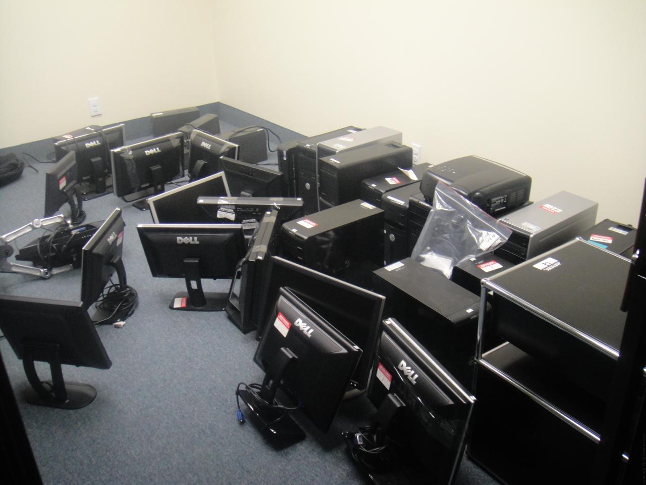 Computer Overload - Mass storage of computers